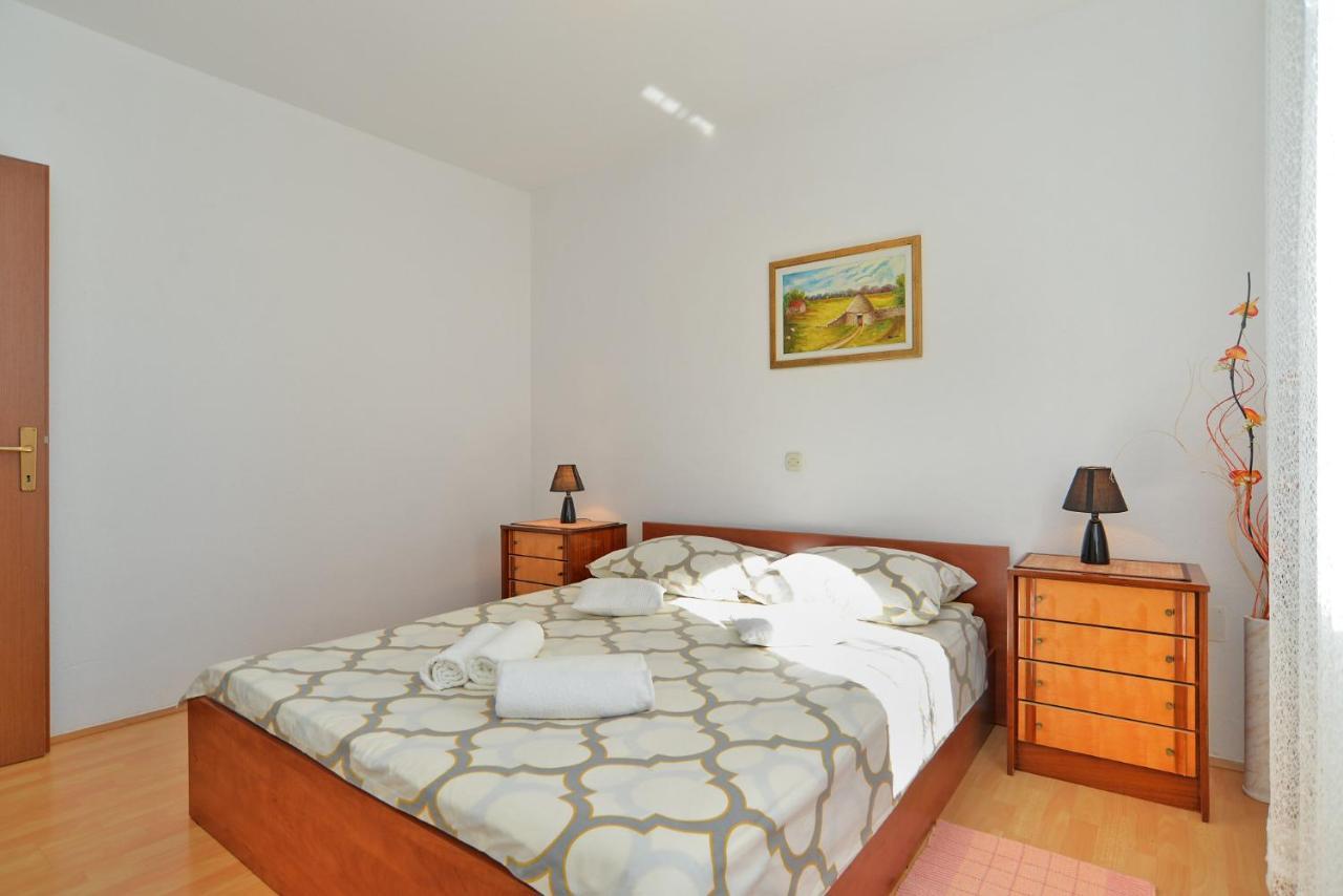 Apartment Jadranko 1761 Peroj Bagian luar foto